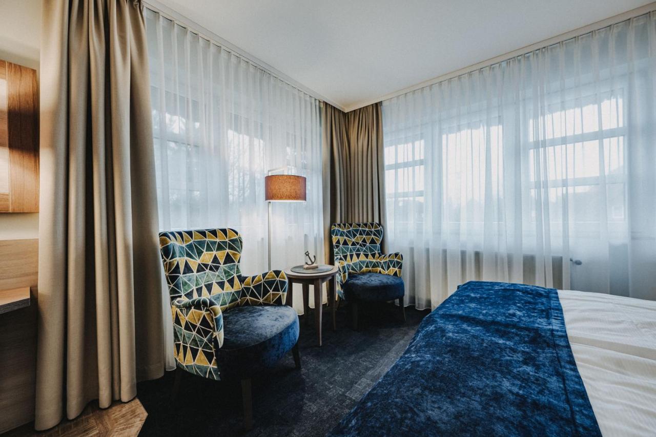 Hotel Graf Bentinck Dangast Buitenkant foto